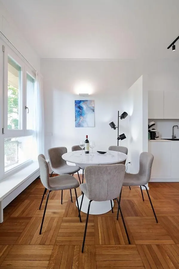 Repubblica Suite Iii-Hosted By Sweetstay Milano