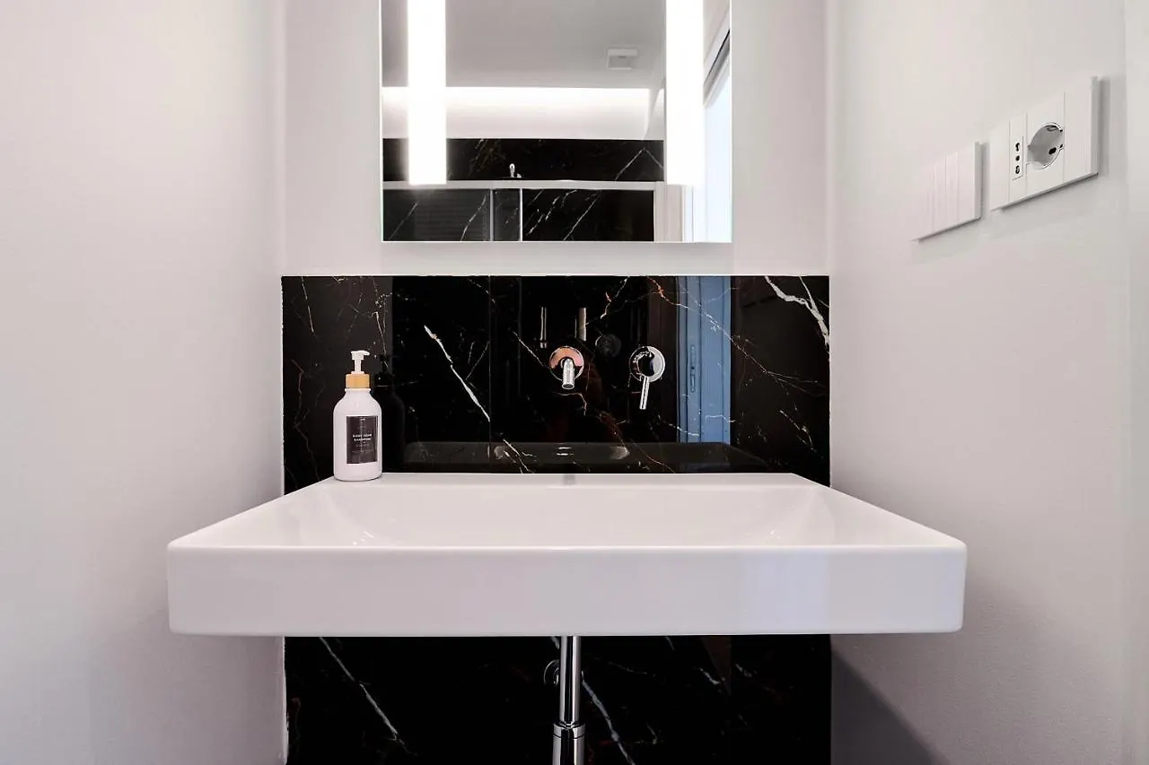 Repubblica Suite Iii-Hosted By Sweetstay Milan Apartment