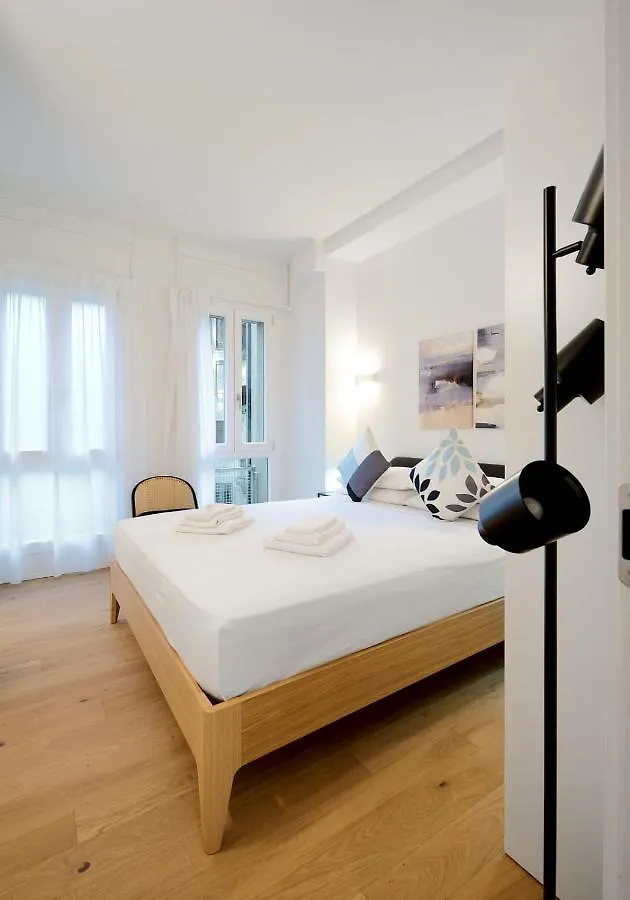 Repubblica Suite Iii-Hosted By Sweetstay Milan Apartment