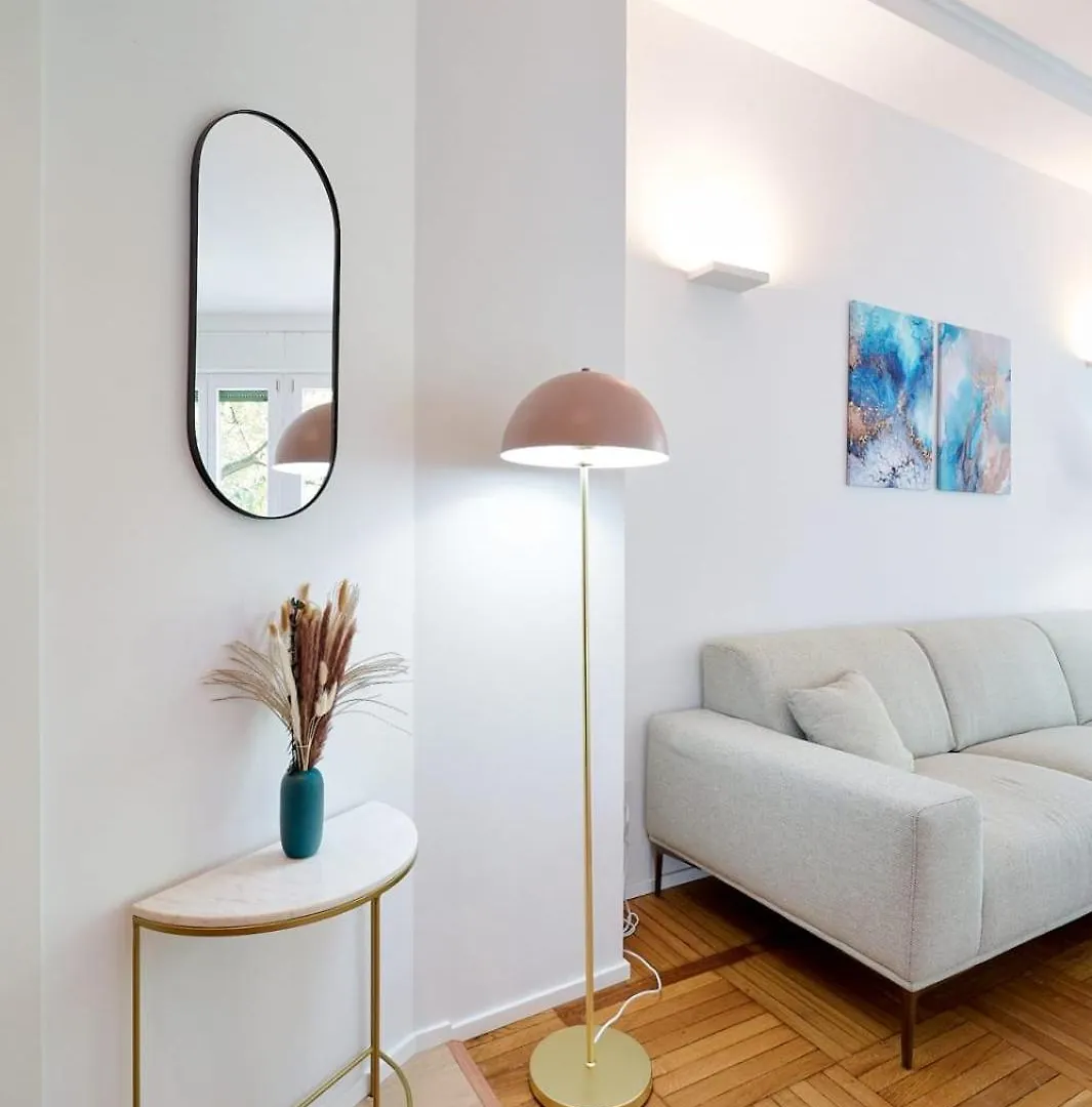 Repubblica Suite Iii-Hosted By Sweetstay Milan Apartment