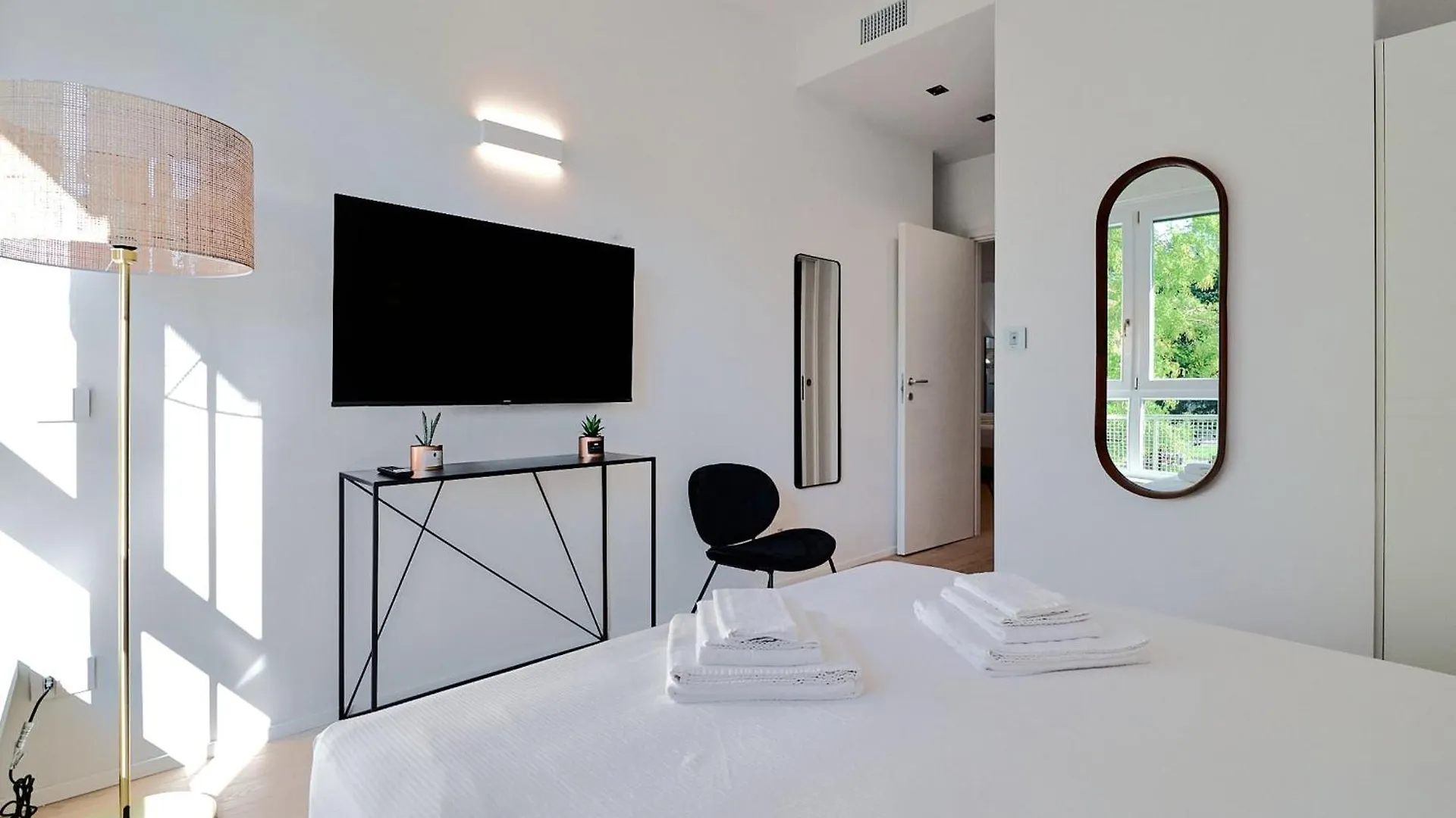 Repubblica Suite Iii-Hosted By Sweetstay Milan