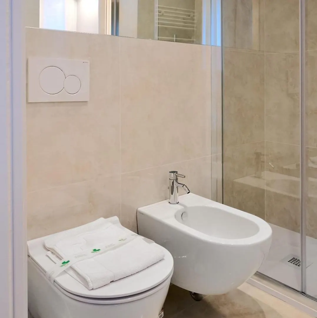 Apartment Repubblica Suite Iii-Hosted By Sweetstay Milan